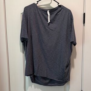 Women’s Heather Grey Lulu Tee